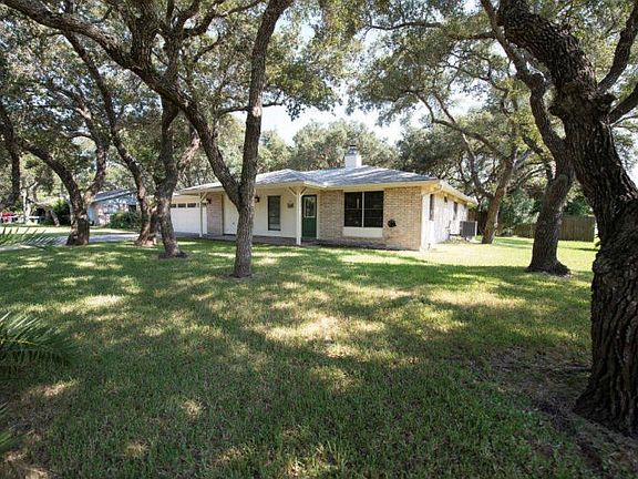 2nd image of 114 El Cid Dr