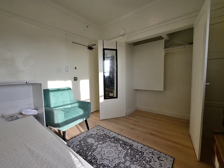 48 Navy St #16 — Photo 11