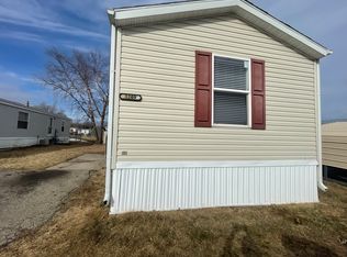 3209 Bristol Rd, Waterloo, IA 50701