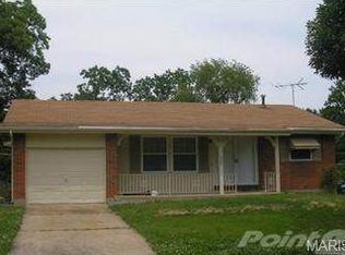 1907 Elkins Dr, Saint Louis, MO 63136