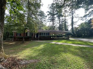 5941 Dunn Rd SW, Atlanta, GA 30126