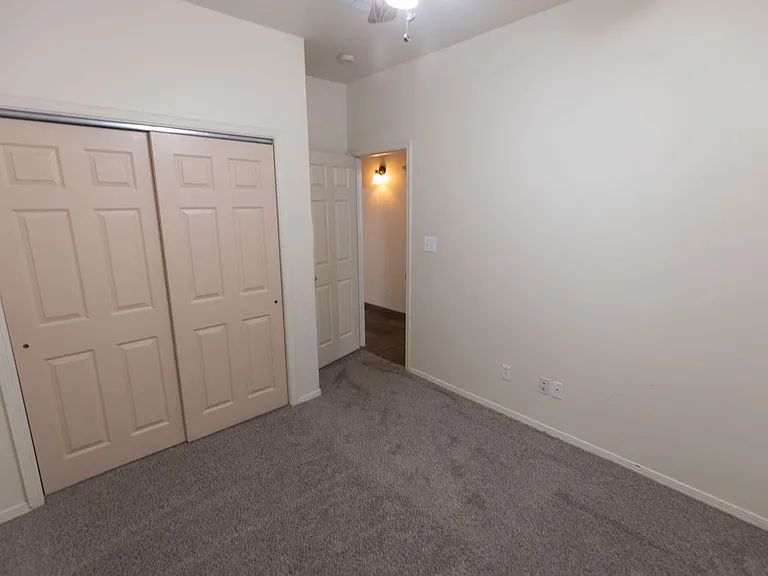 1635 Spruce Ave — Photo 21