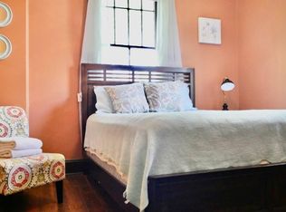 2330 Cambronne St, New Orleans, LA 70118