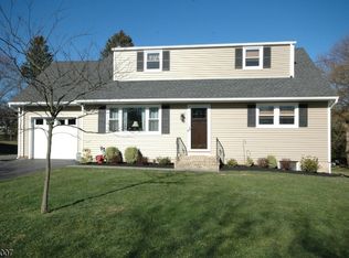 20 Union Rd, Clinton, NJ 08809