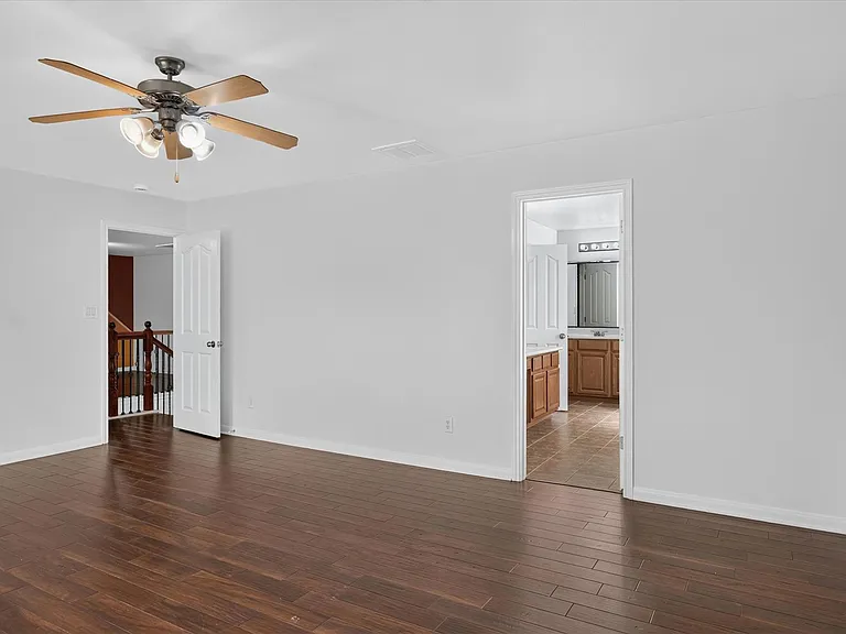 15324 Interlachen Dr — Photo 25
