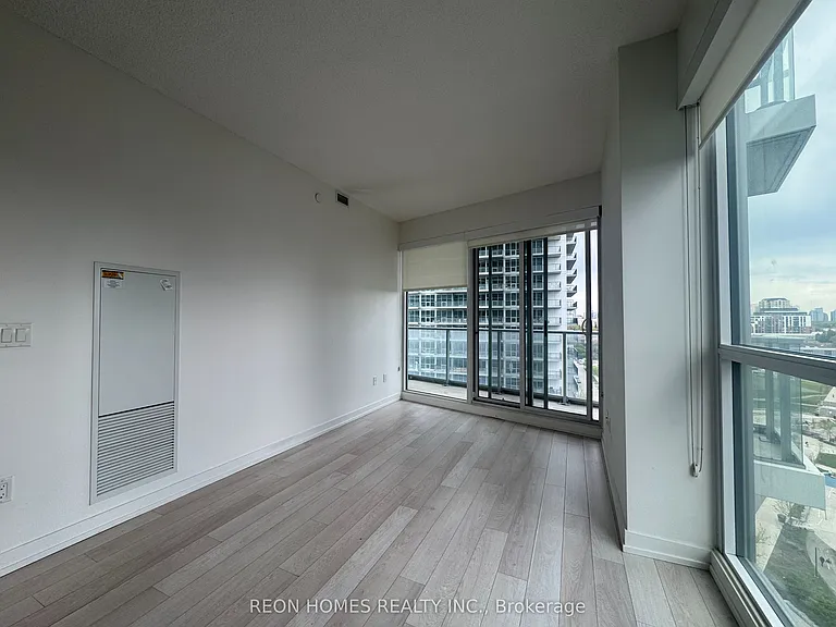 115 McMahon Dr #1603 — Photo 8