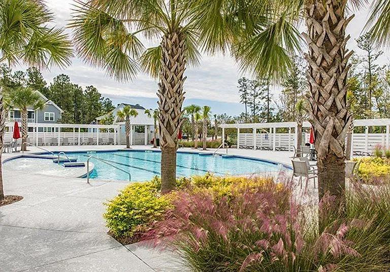 Communtiy pool