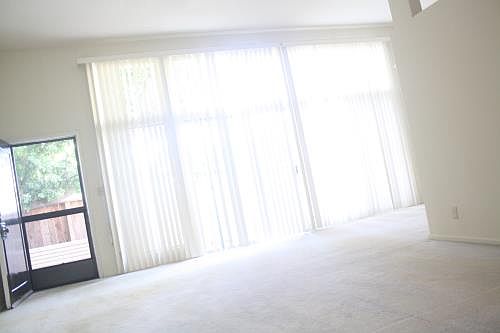 3rd image of 11956 Dorothy St APT 2