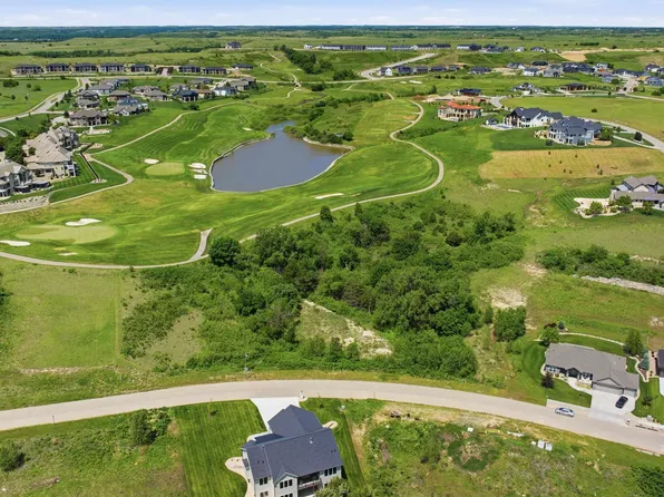 3411 Ocean Dr, Manhattan, KS 66503