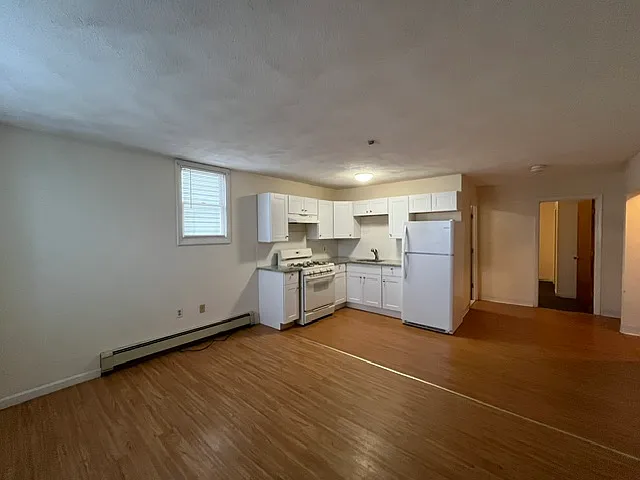 1 bed, $2,200 — Photo 1