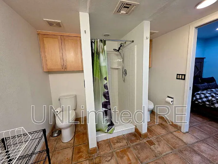 3565 N Mnr — Photo 6