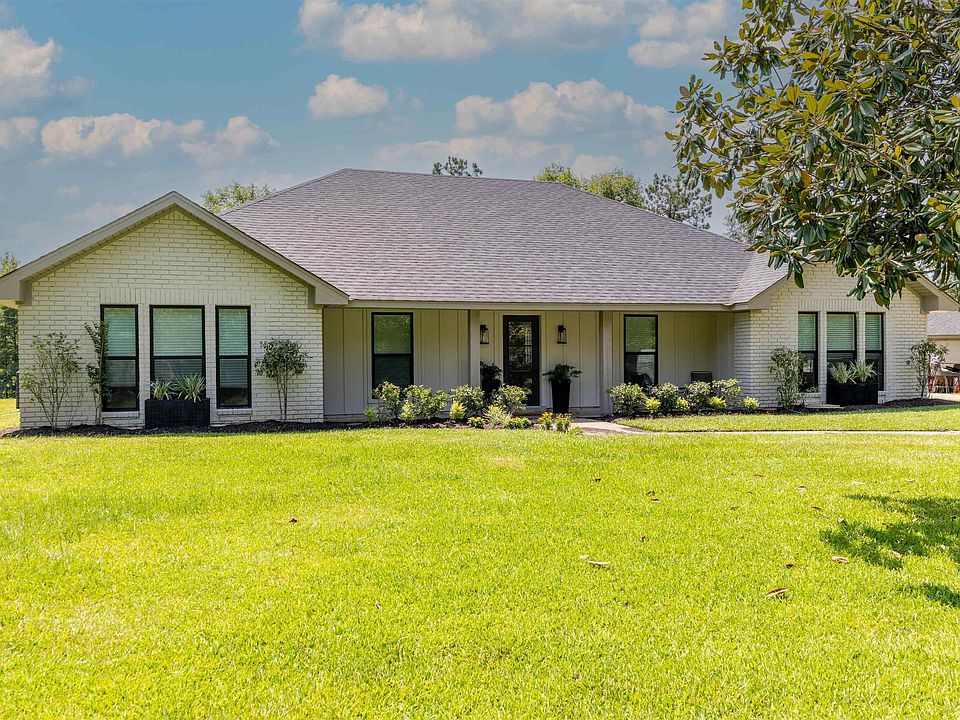 1st image of 221 Peach Ridge Dr