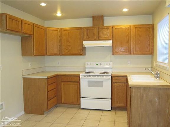 2nd image of 50 N Borah St APT 102