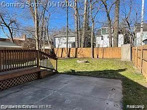 225 Fairgrove Ave — Photo 25