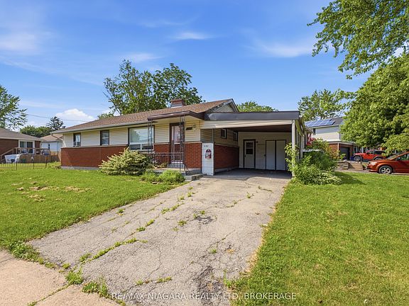 2nd image of 143 Crescent St