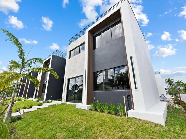 843 SW 14th Court #843, Fort Lauderdale, FL 33315