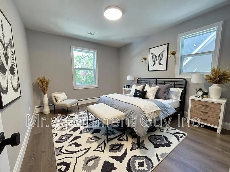 2 bed, 1.0 bath, 650 sqft, $1,695 — Photo 4