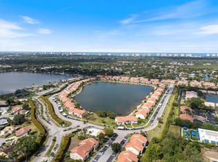 7707 Jewel Ln APT 201, Naples, FL 34109