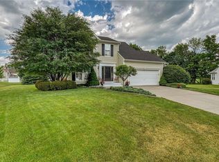 1148 Jensen Ct, Farmington, NY 14425