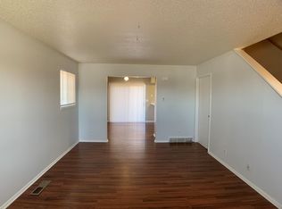 9201 Nieman Rd, Overland Park, KS 66214