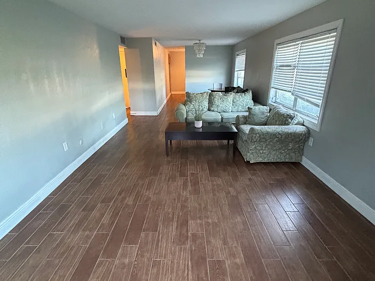 1000 49th St N #115 — Photo 13