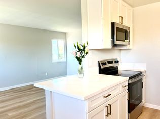 1118 Delaware St APT D, Berkeley, CA 94702