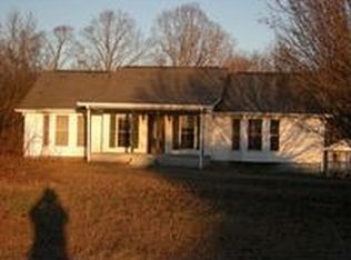 345 Hopewell Rd, Roopville, GA 30170