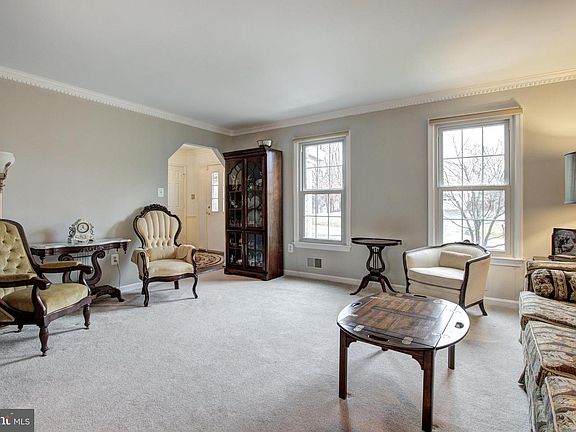5th image of 10811 Fieldwood Dr