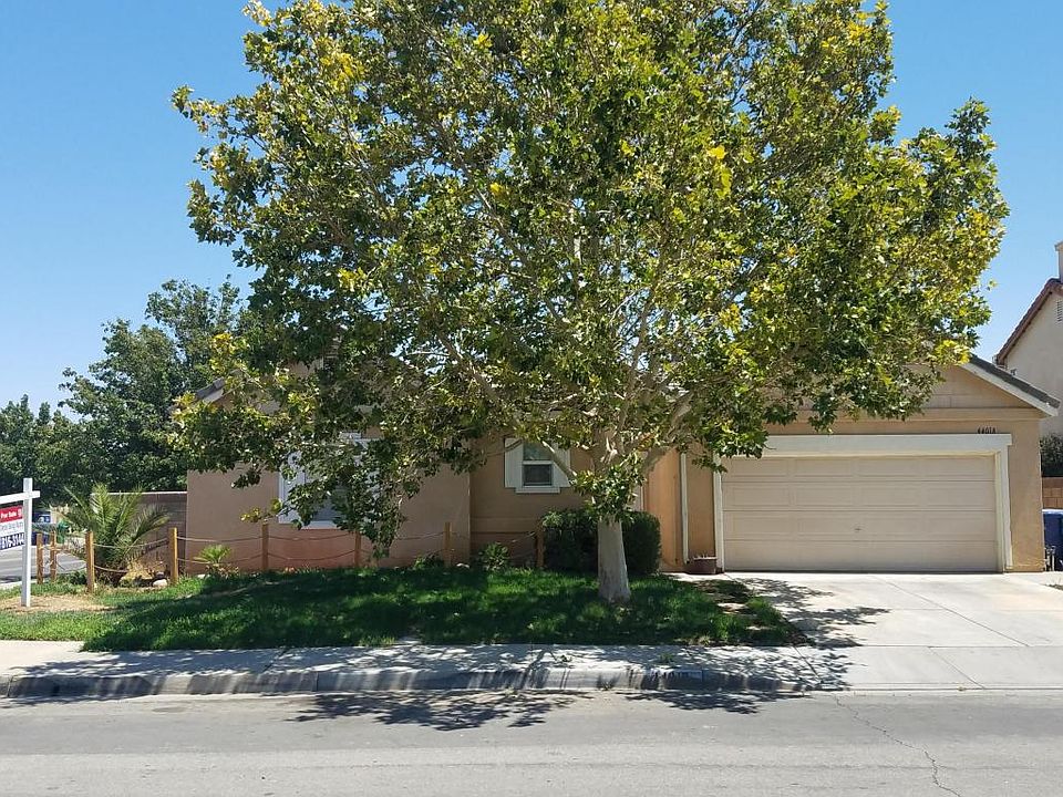 1st image of 44018 Dahlia St