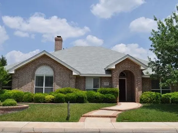3304 Pinemont Dr, Midland, TX 79707