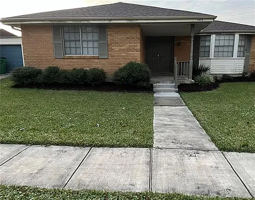 2012 Airline Park Blvd Photo 1
