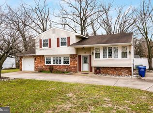 9 Notre Dame Ct, Delran, NJ 08075