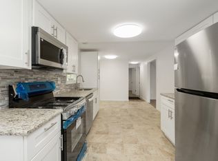 60 Ellison Rd, Somerset, NJ 08873