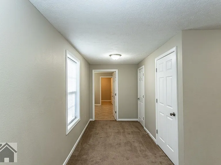 15830 Terris Ln — Photo 42