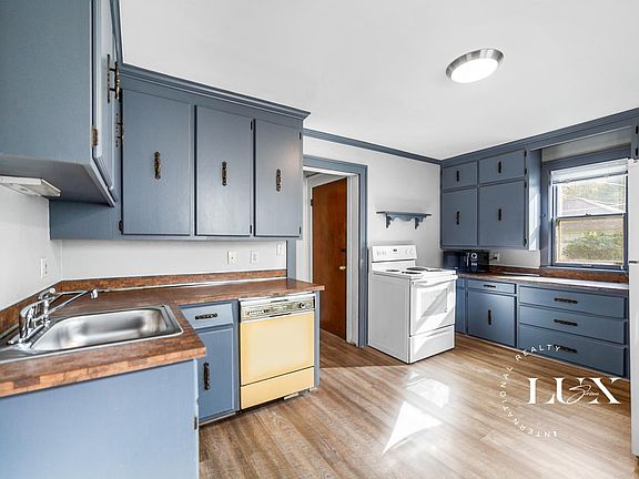 5th image of 1356 Asbury St