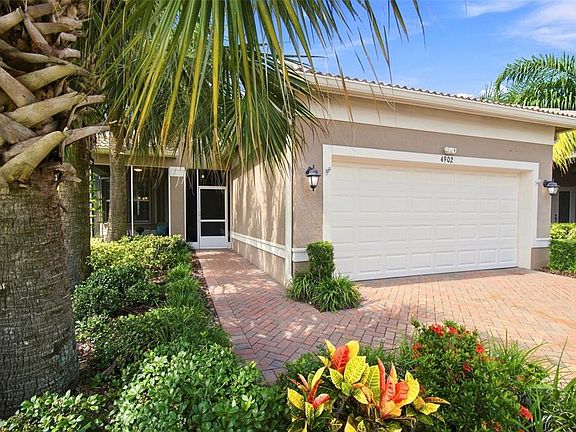 3rd image of 4902 SANDY GLEN WAY