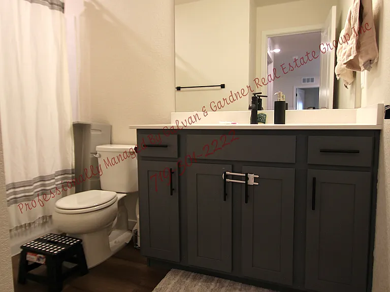9803 Blaurock Dr — Photo 16