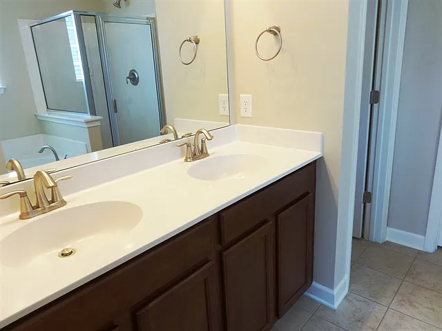 515 Crossland Dr — Photo 14