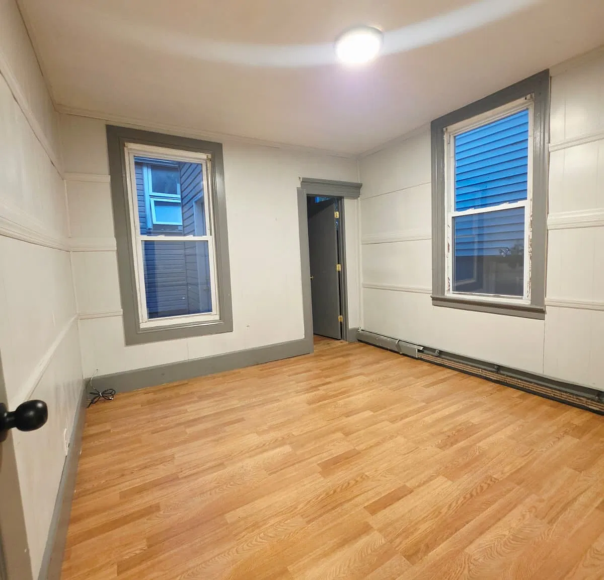 288 Cator Ave — Photo 3