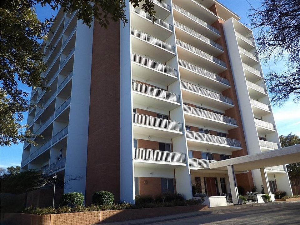 1st image of 4924 Cobbs Dr APT 6C