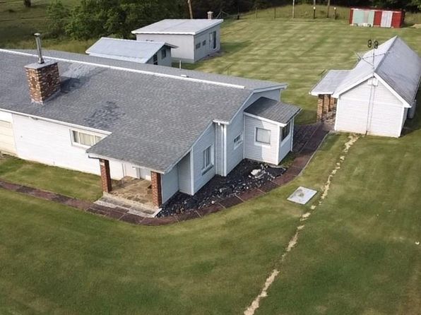 391 Sunset View Rd, Peterstown, WV 24963