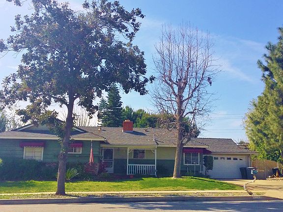 2nd image of 1467 N Mountain Ave