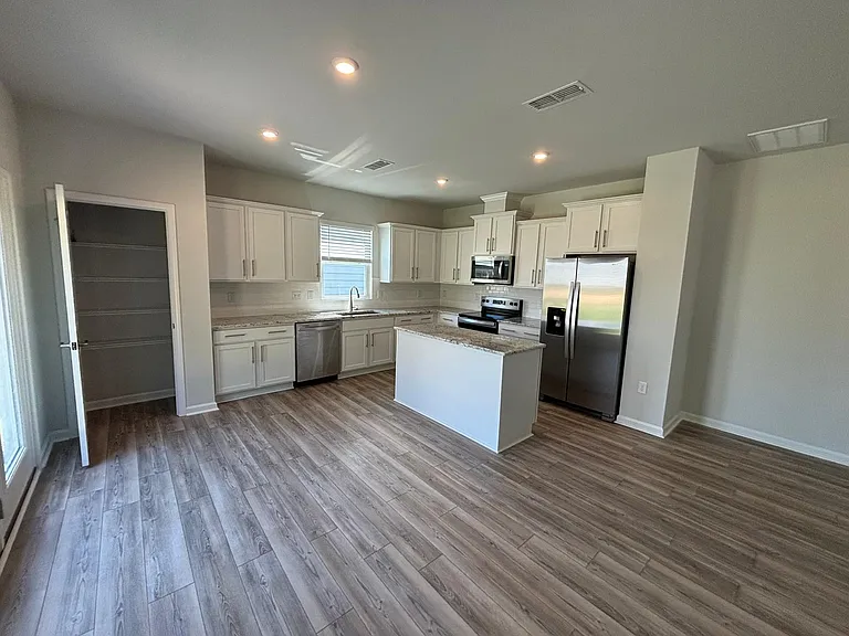 1493 Rhodes Pond St — Photo 12