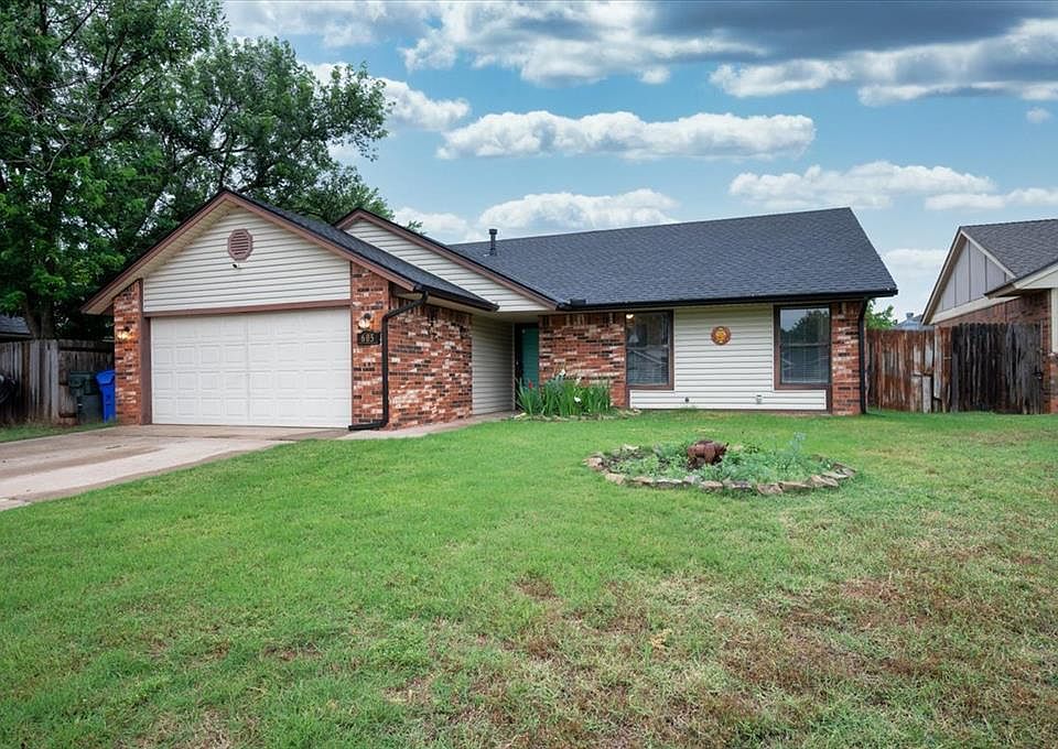 1st image of 605 Golden Eagle Dr