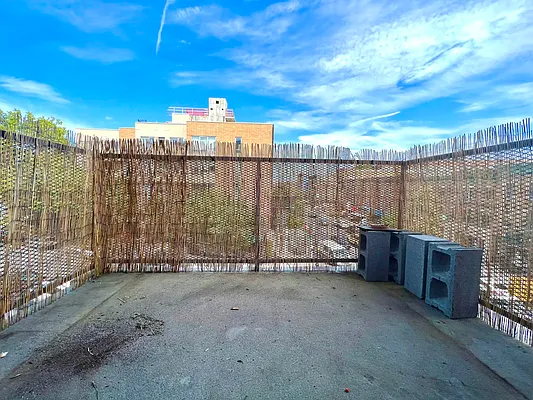 Rented by Dugri Real Estate  | media 11