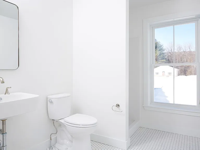 986 Prospect Ave — Photo 36