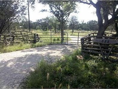 1st image of 555 Old River Xing