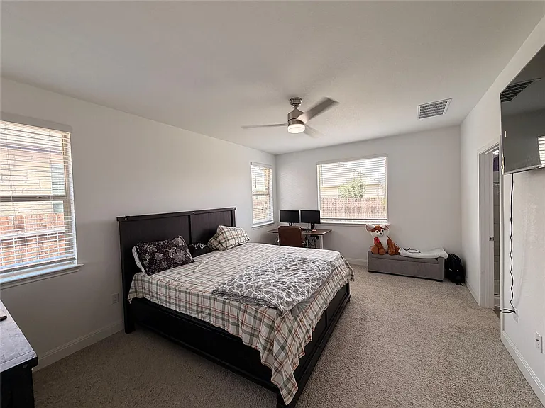 18017 Stefano Dr — Photo 14