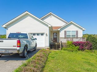 673 Daisy Ln, Chatsworth, GA 30705