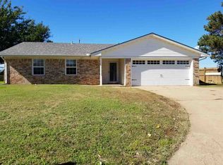 501 S 12th St, Marlow, OK 73055